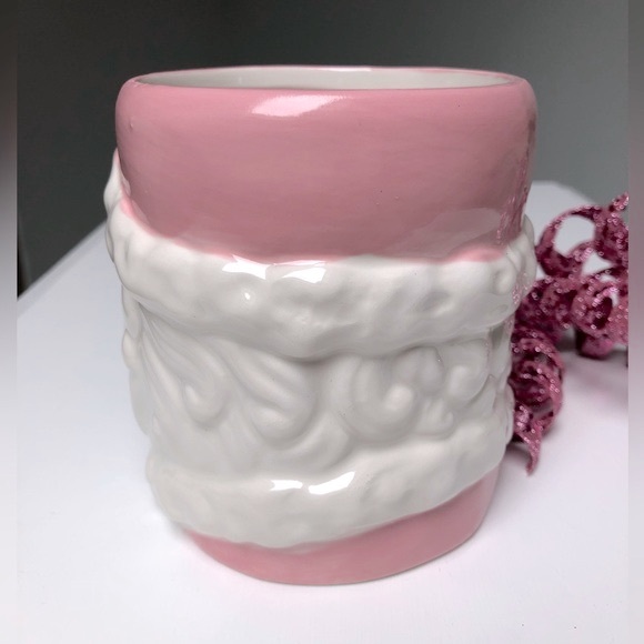 Cupcakes & Cashmere NWT Pink Santa Mug - Picture 6 of 9